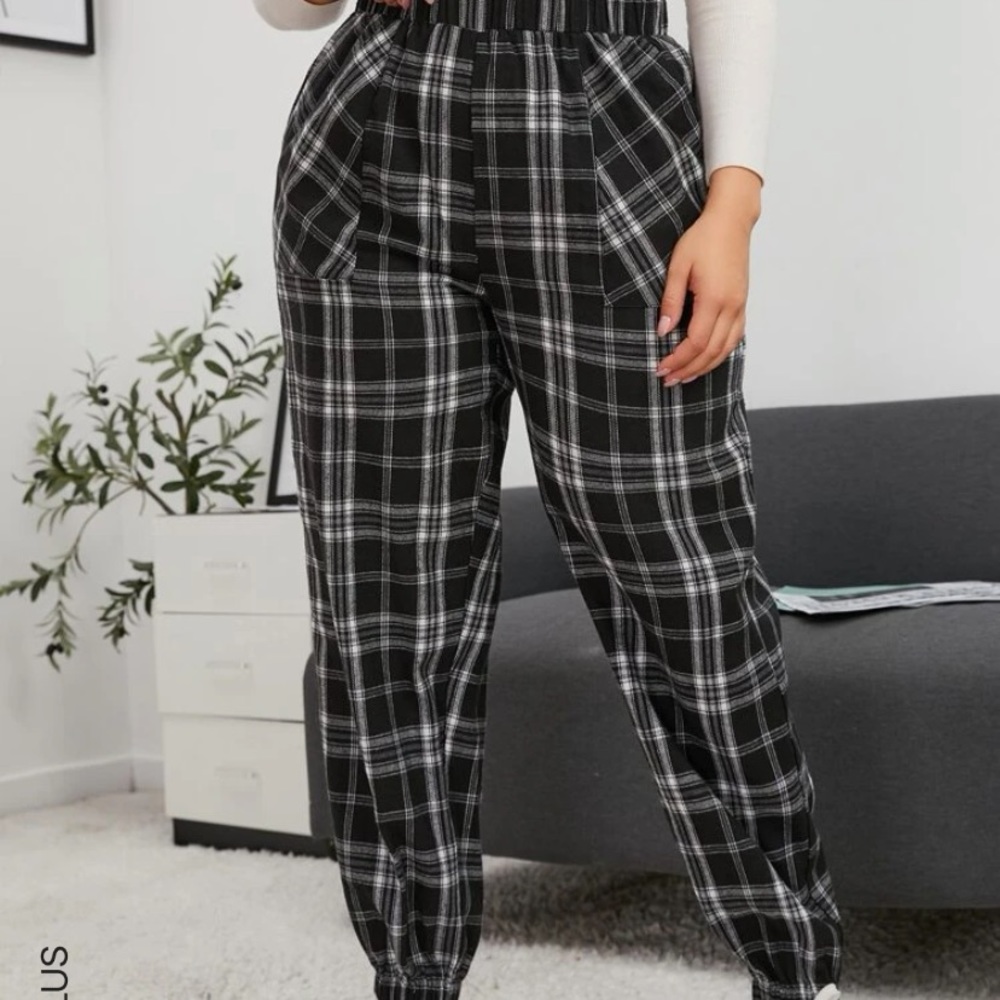 Plus High Waist Plaid Pants